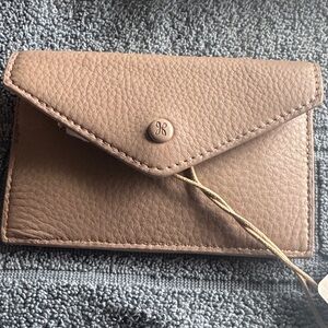 HOBO Taupe Textured Card Holder